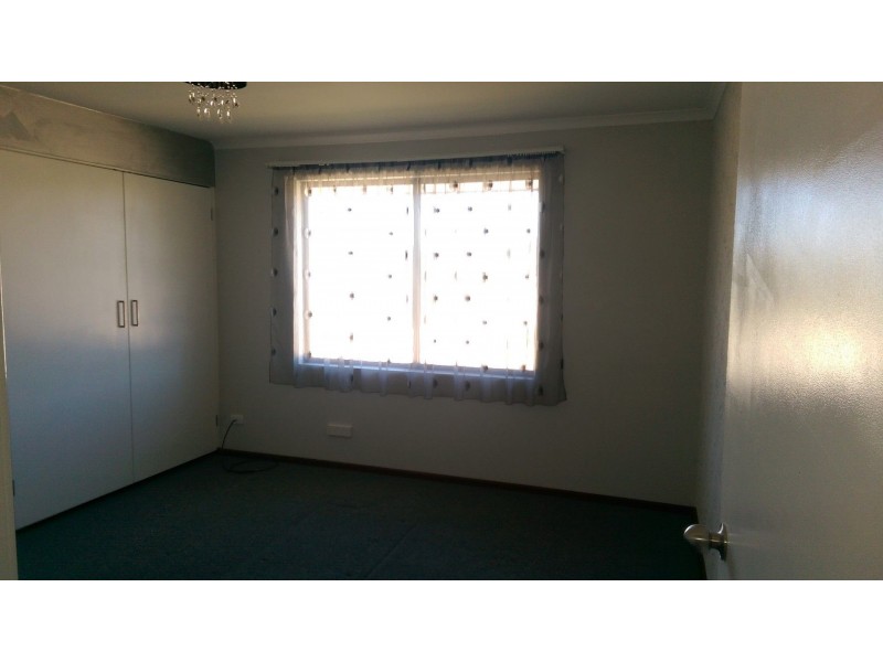 4 Kampong Road, Yakamia WA 6330