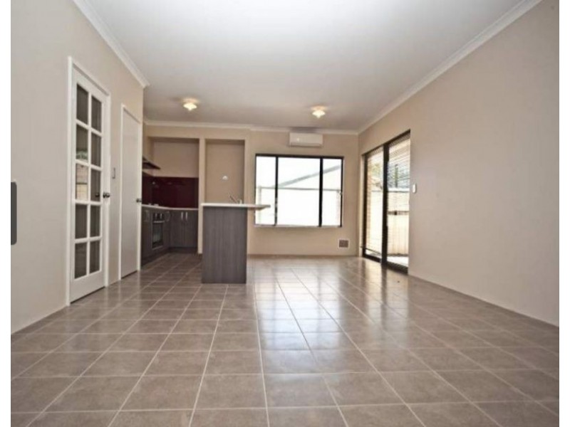 12a Sussex Road, Forrestfield WA 6058