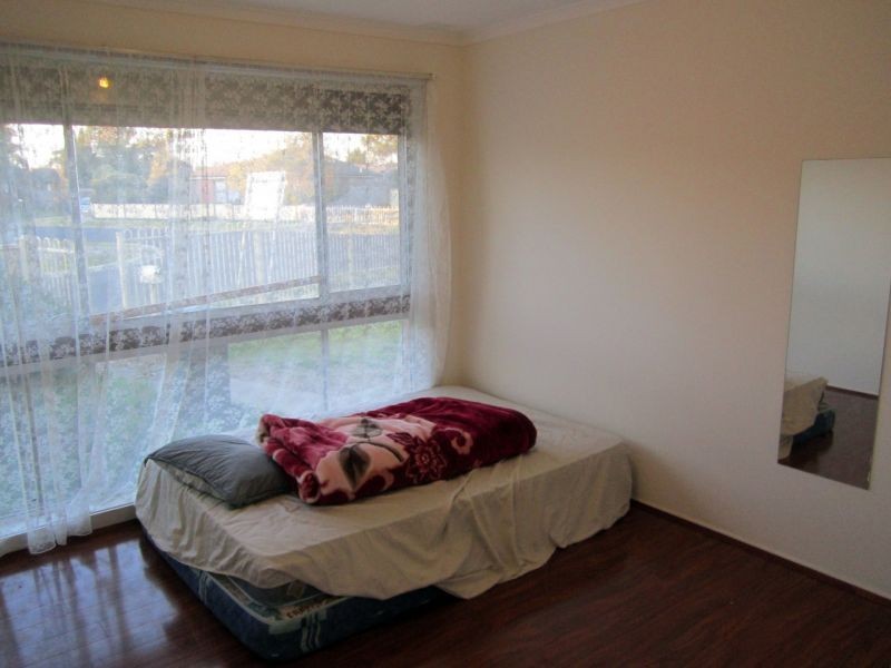 5 Browne Avenue, St Albans VIC 3021
