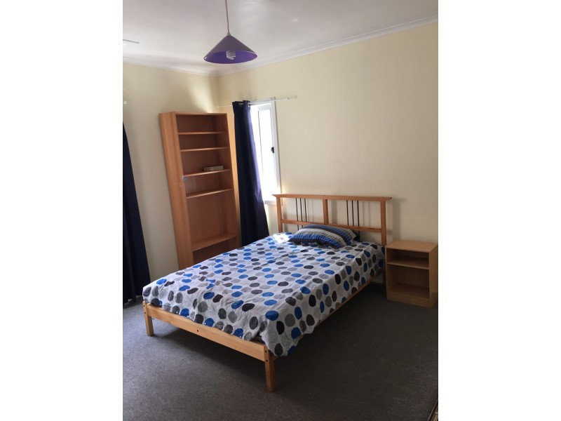 14 Kerang Avenue, Reservoir VIC 3073