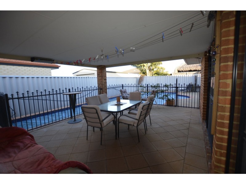 62 Morfontaine Parade, Port Kennedy WA 6172