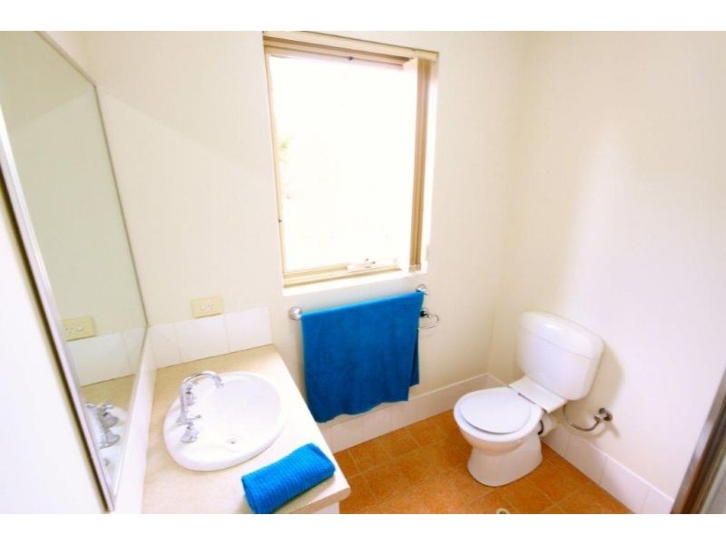 77 Sunbury Road, Victoria Park WA 6100