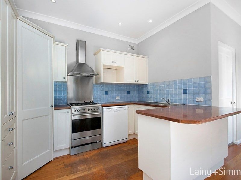 10 Rosemount Avenue, Pennant Hills NSW 2120