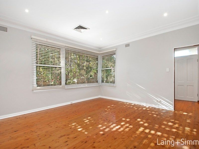 10 Rosemount Avenue, Pennant Hills NSW 2120