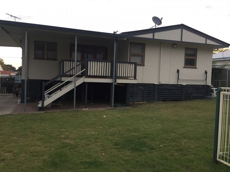 18 Lloyd George Street, Eastern Heights QLD 4305