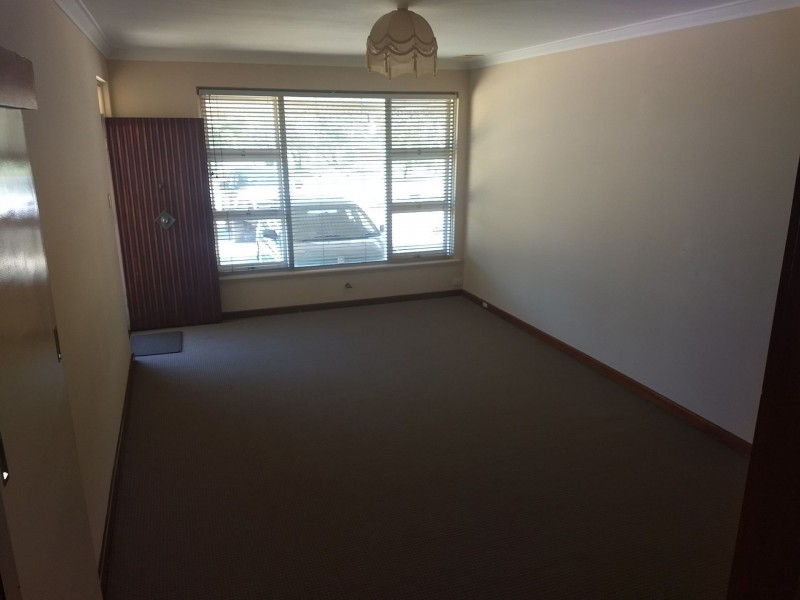 73A Woodhall St, Stirling WA 6021