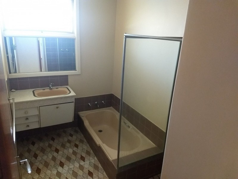 73A Woodhall St, Stirling WA 6021