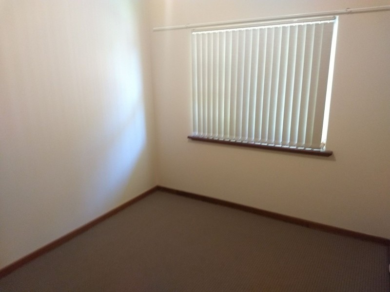 73A Woodhall St, Stirling WA 6021