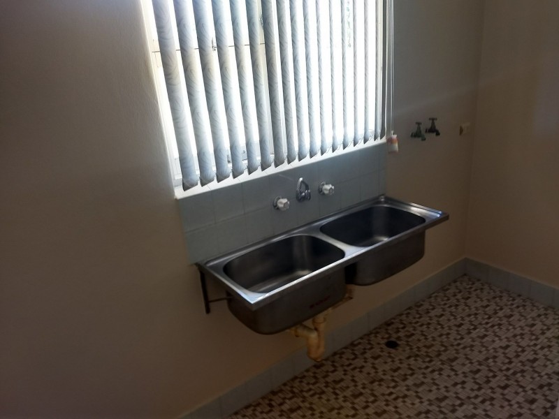 73A Woodhall St, Stirling WA 6021