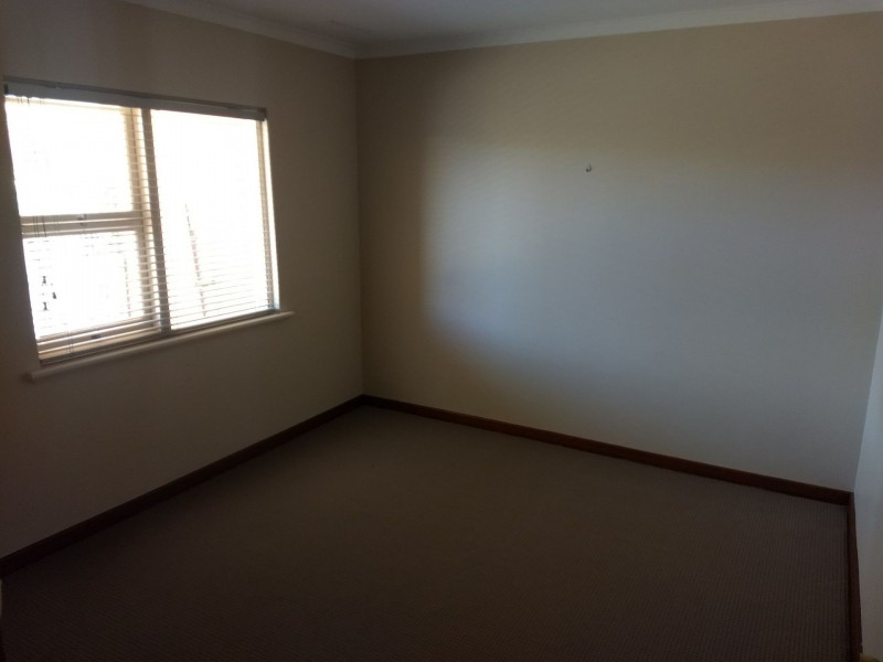 73A Woodhall St, Stirling WA 6021