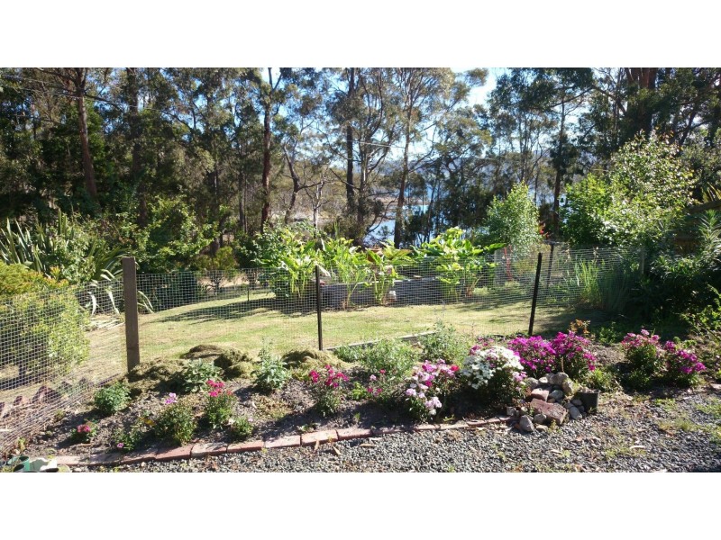 427 Abels Bay Rd, Abels Bay TAS 7112