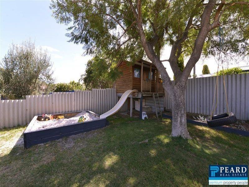 26 Pioneer Drive, Edgewater WA 6027