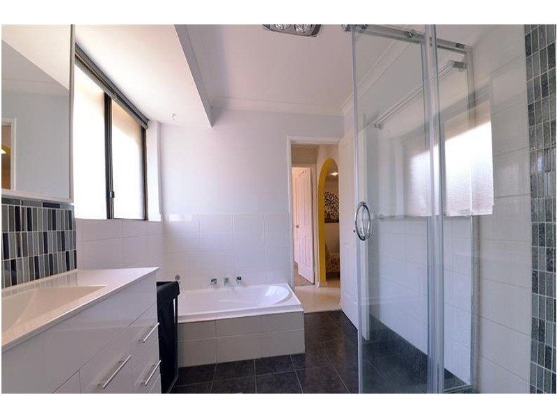 26 Pioneer Drive, Edgewater WA 6027