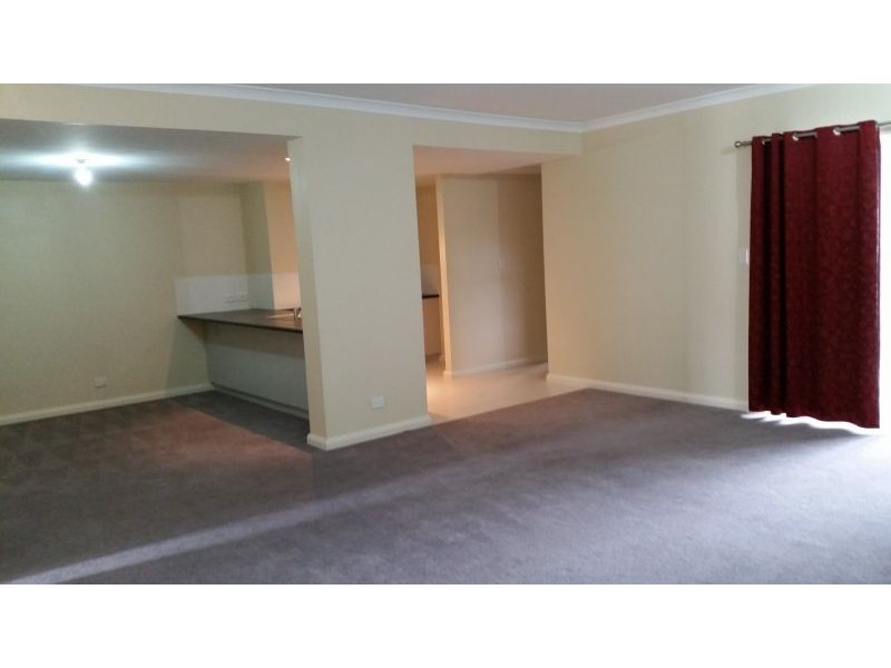 1/14 Cherokee Green, Clarkson WA 6030