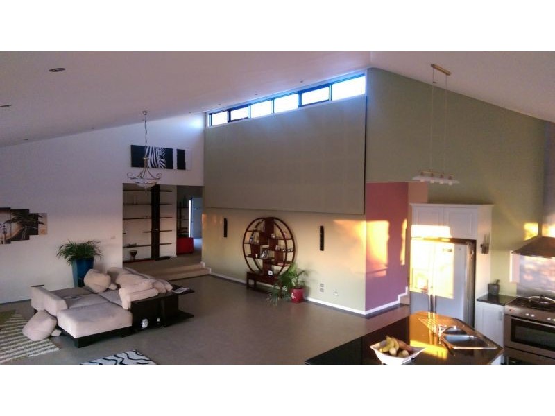 18 Willow Tree Place, Springvale NSW 2650