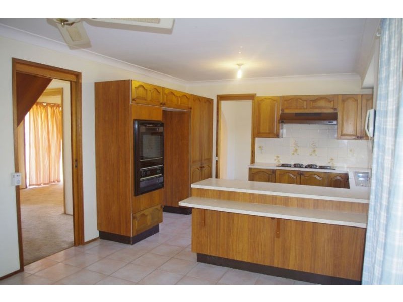 2 Knightsbridge Place, Castle Hill NSW 2154