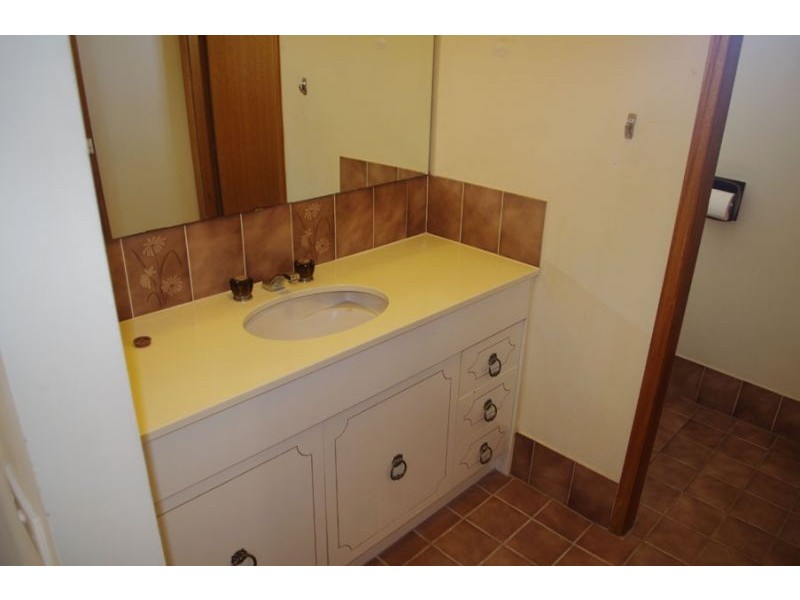 2 Knightsbridge Place, Castle Hill NSW 2154