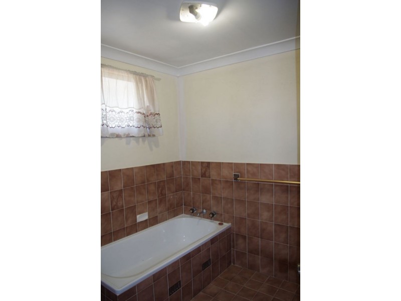 2 Knightsbridge Place, Castle Hill NSW 2154