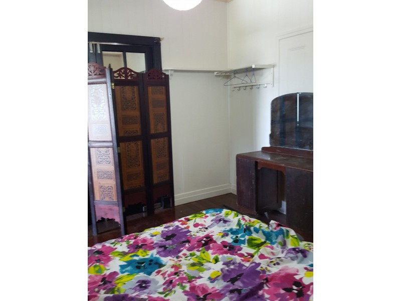 33 Calton Tce, Gympie QLD 4570