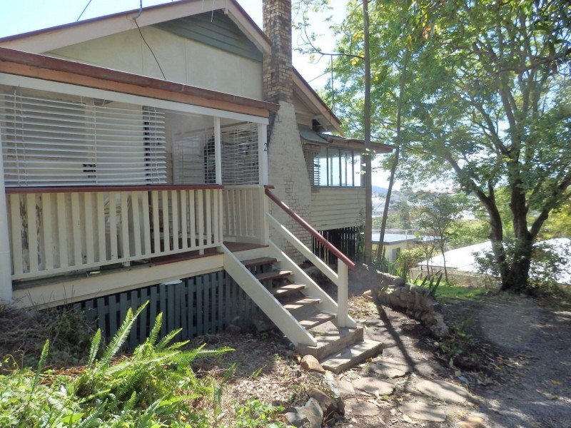 33 Calton Tce, Gympie QLD 4570