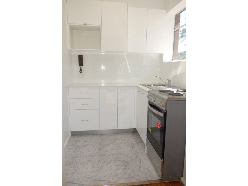 2/341 Alfred Street, North Sydney NSW 2060