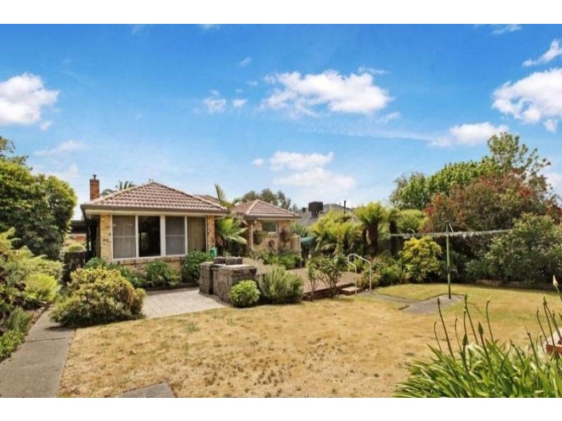 4 Milliara Street, Mount Waverley VIC 3149