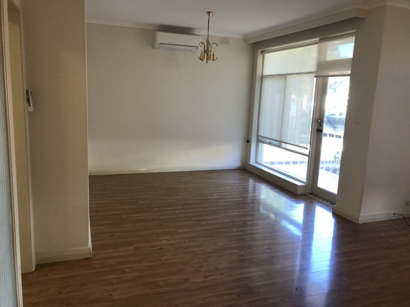 2/22 Orange Grove, Balaclava VIC 3183