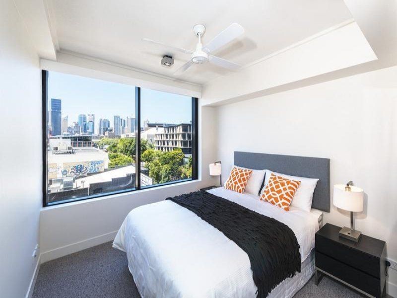 32/125 Melbourne Street, South Brisbane QLD 4101