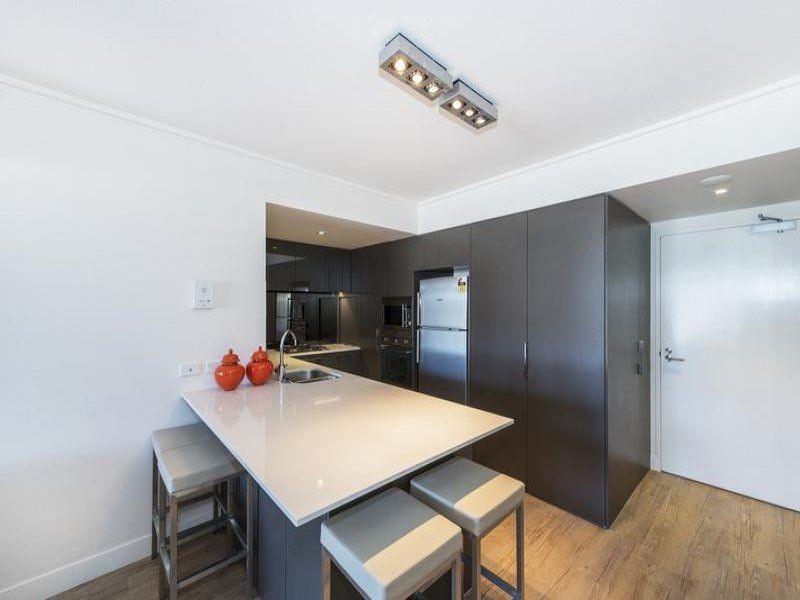 32/125 Melbourne Street, South Brisbane QLD 4101