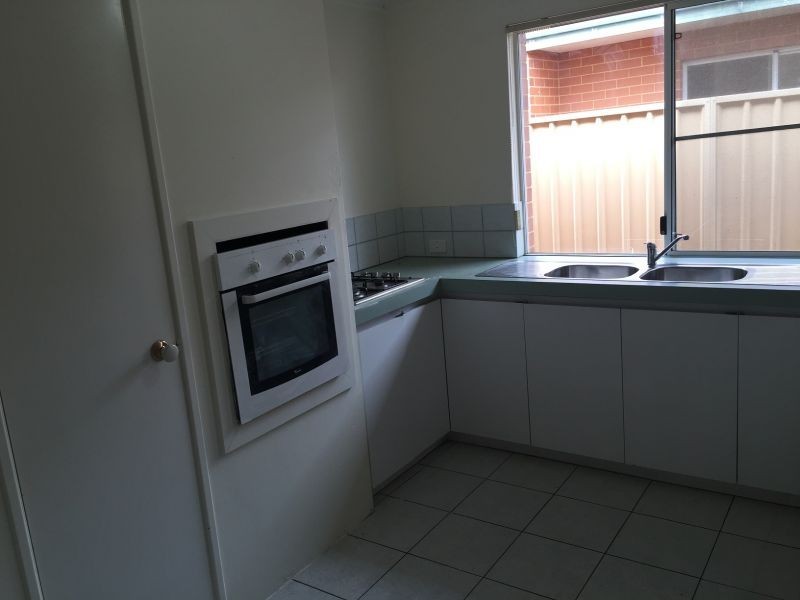 86a Central Rd, Rossmoyne WA 6148