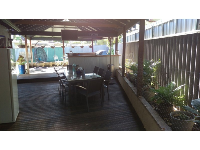 10 Hornsby  Street, Melville WA 6156