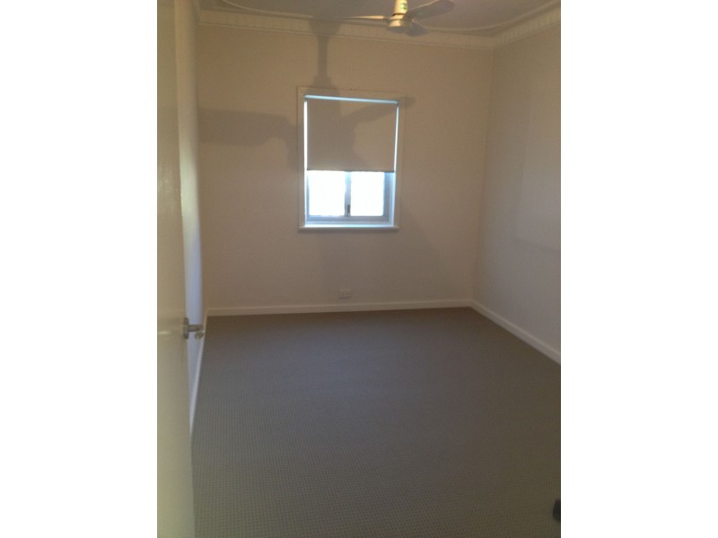 10 Hornsby  Street, Melville WA 6156