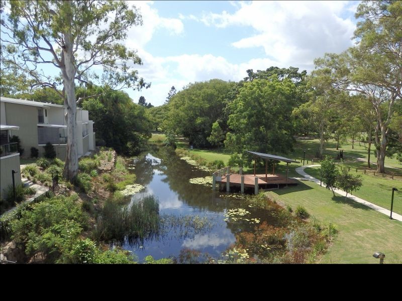 9 Houghton Street, Petrie QLD 4502