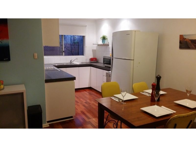 6/5 Kinsella Street, Joondanna WA 6060