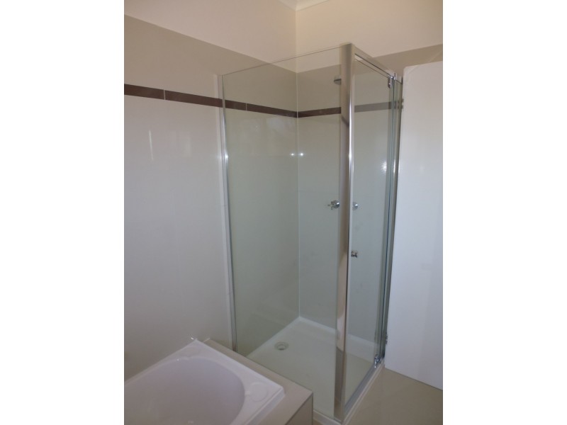 1/34 Fifth Ave, Rosebud VIC 3939