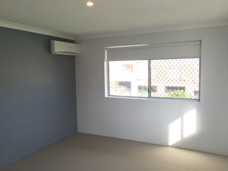 4/379 Cornwall Street, Greenslopes QLD 4120