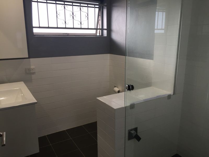 4/379 Cornwall Street, Greenslopes QLD 4120