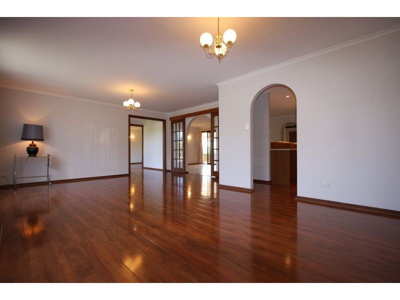 35 Kurrambi Crescent, Hallett Cove SA 5158