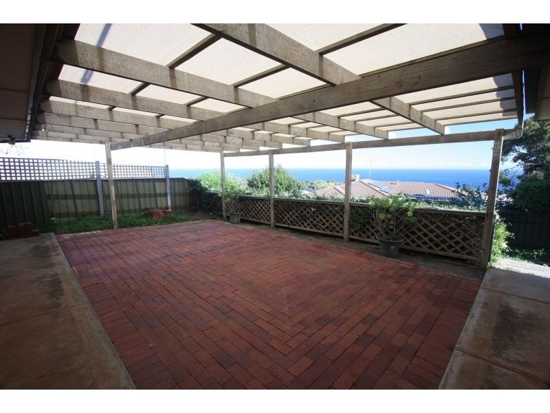 35 Kurrambi Crescent, Hallett Cove SA 5158