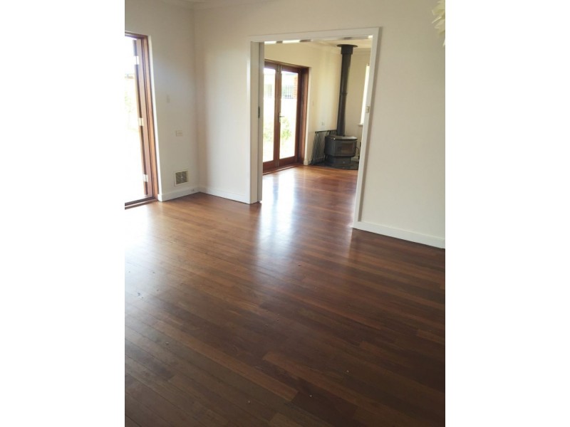 8 Shelton Street, Waikiki WA 6169