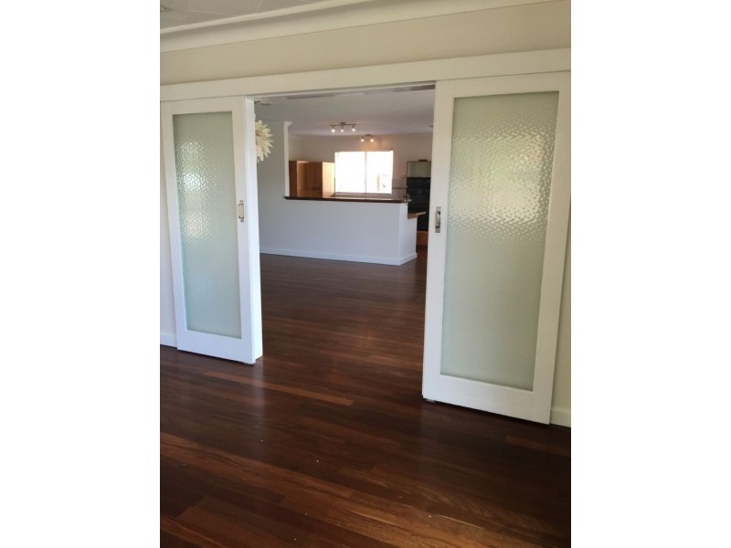 8 Shelton Street, Waikiki WA 6169