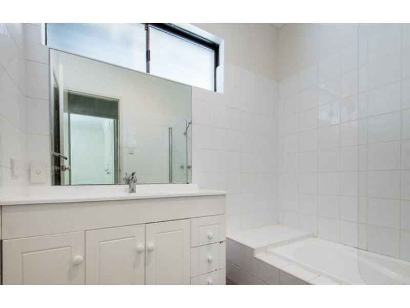 1/89 Ley St, Como WA 6152