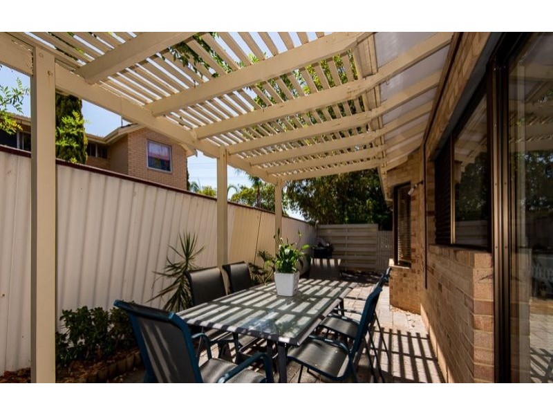 1/89 Ley St, Como WA 6152