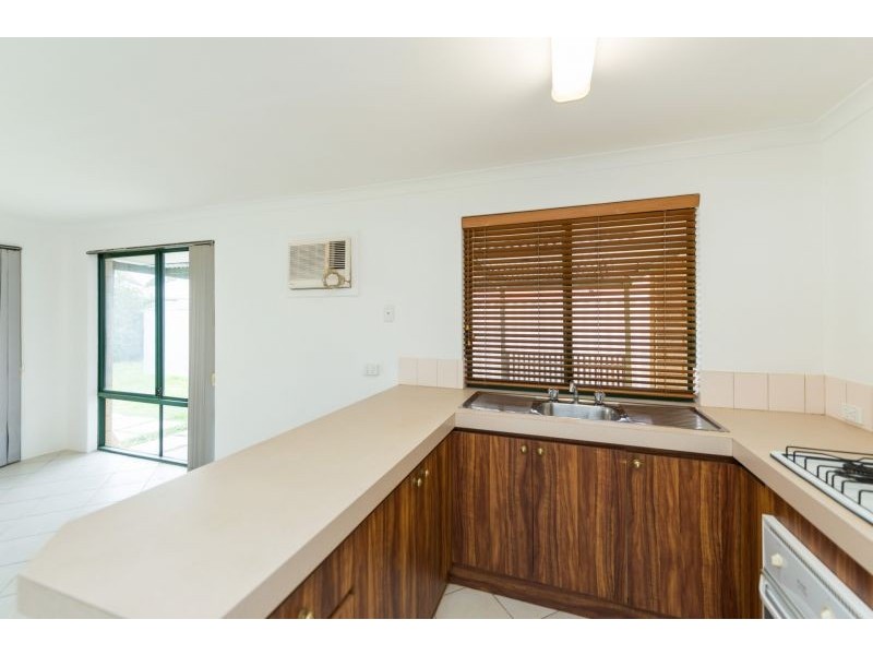 18 Needlewood Rise, Kenwick WA 6107