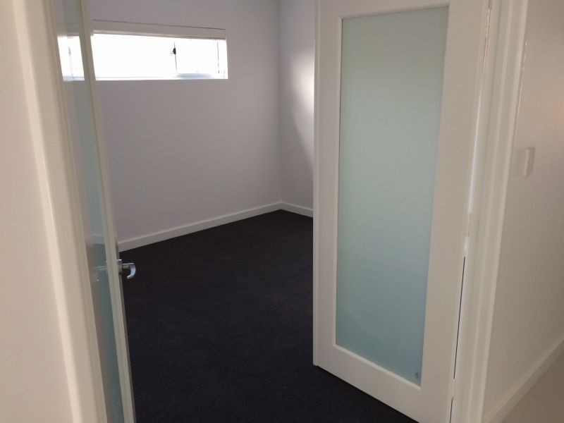 128a Holbeck Street, Doubleview WA 6018