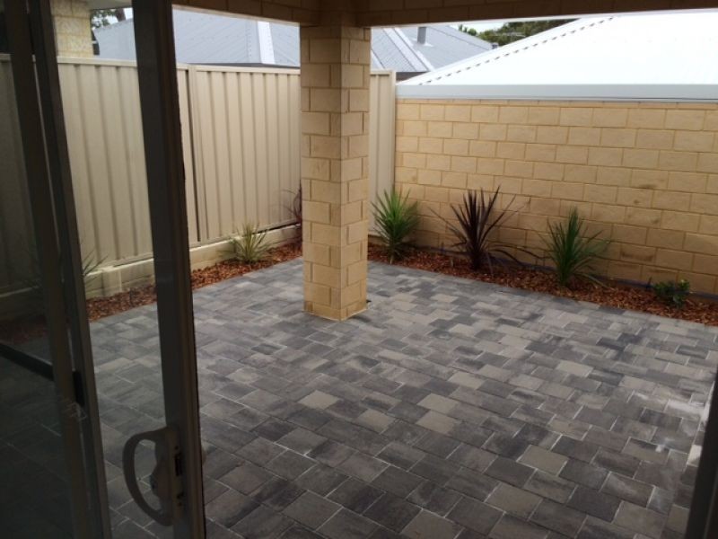 128a Holbeck Street, Doubleview WA 6018