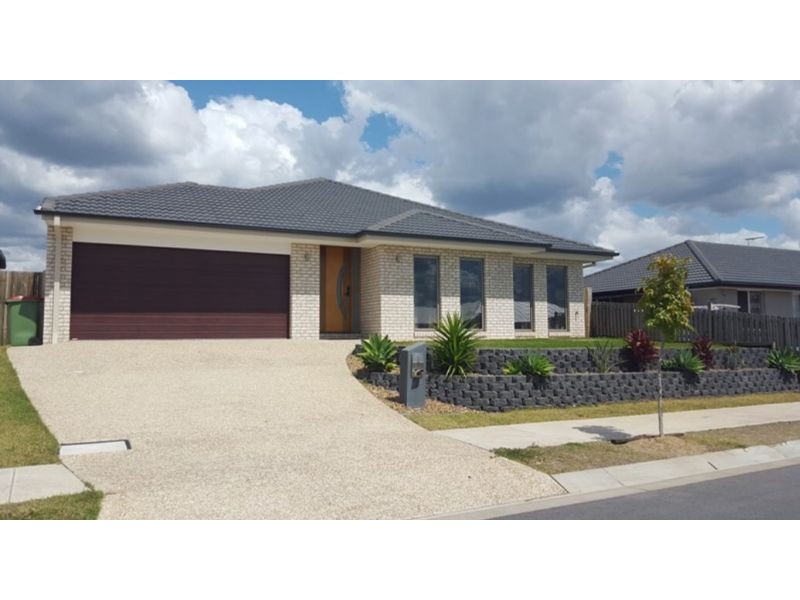 18 Anne Street, Augustine Heights QLD 4300