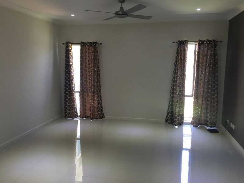 18 Anne Street, Augustine Heights QLD 4300