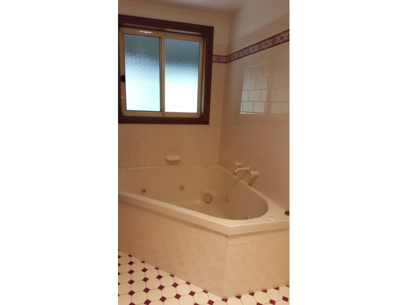 3 Carribee Close, Berrima NSW 2577