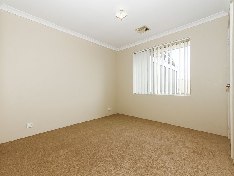 9 Alandale Bend, Banksia Grove WA 6031